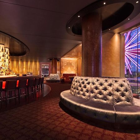 The Star Grand Hotel And Residences Сидни Екстериор снимка The bar at the London Eye