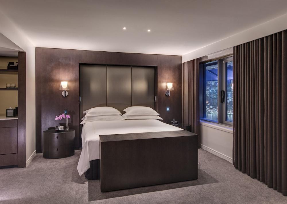 The Star Grand Hotel And Residences Сидни Екстериор снимка A bedroom at the Mandarin Oriental London