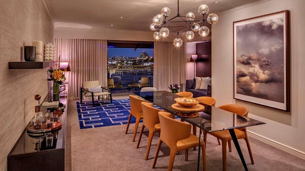 The Star Grand Hotel And Residences Сидни Стая снимка A dining room